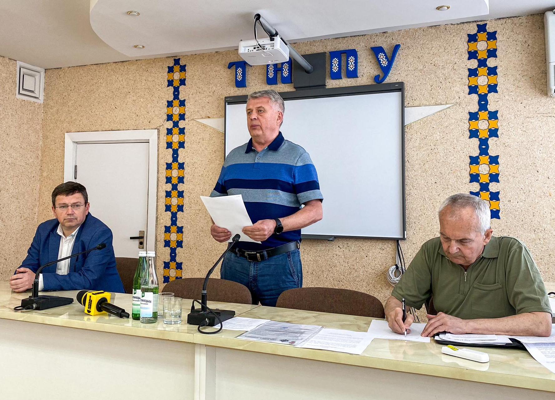 На фото Богдан Буяк, Валерій Федорейко, Володимир Воронін